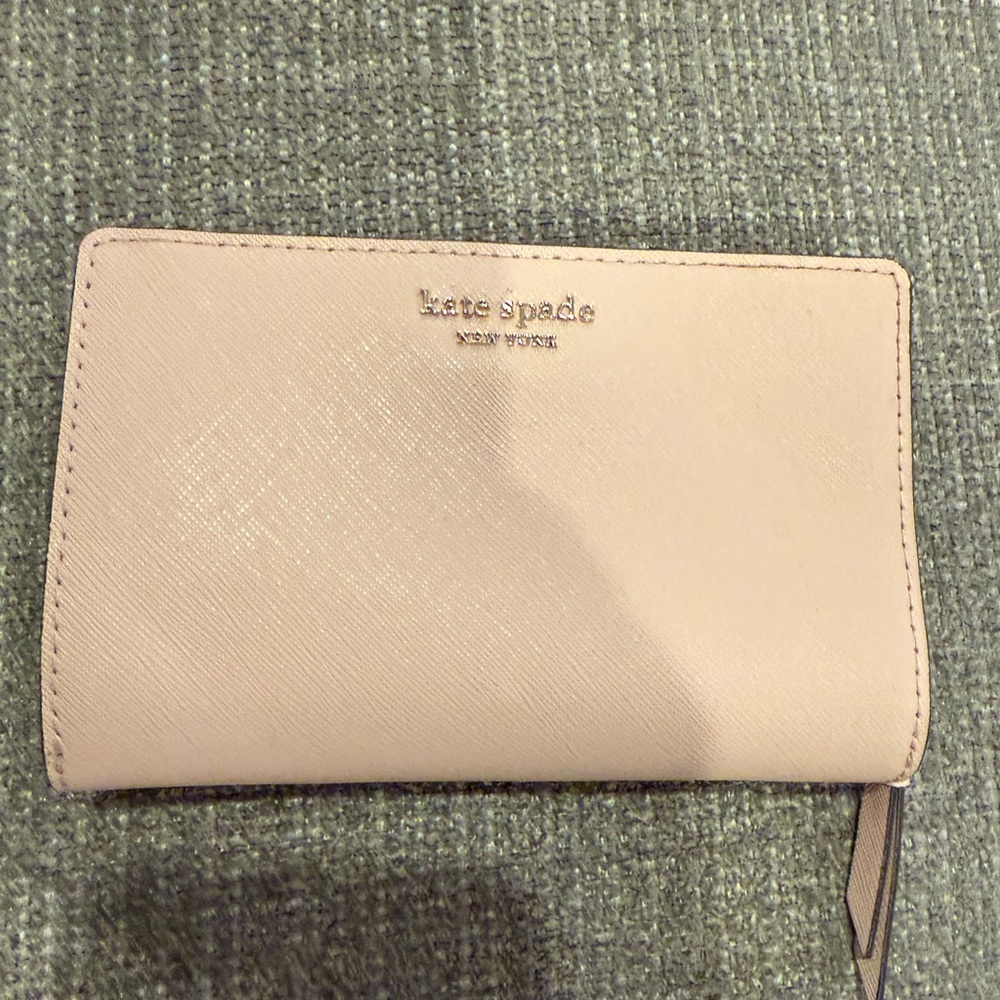 Pink Kate spade medium bifold wallet